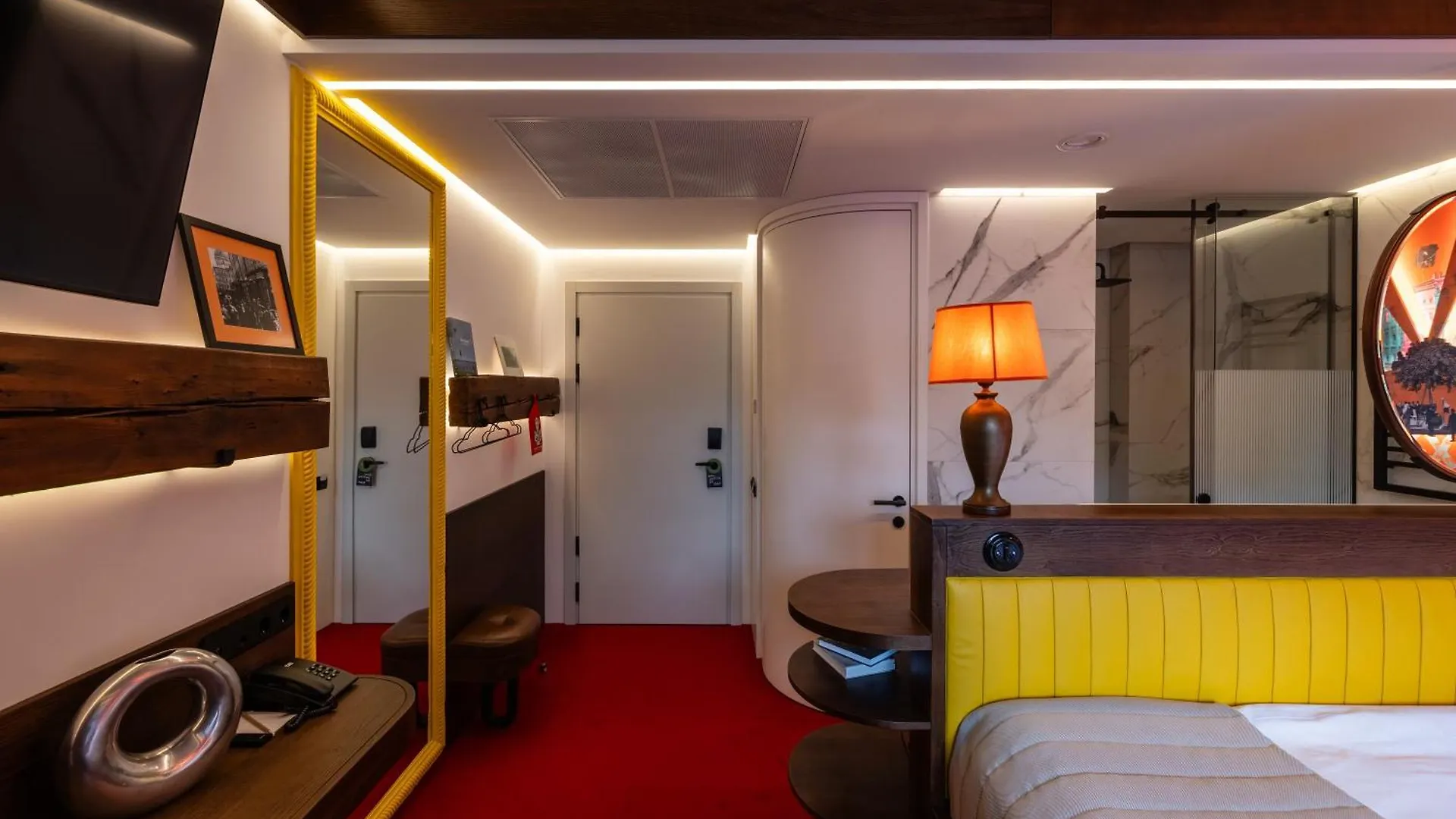 !Fest Hotel Rynok Square Lviv